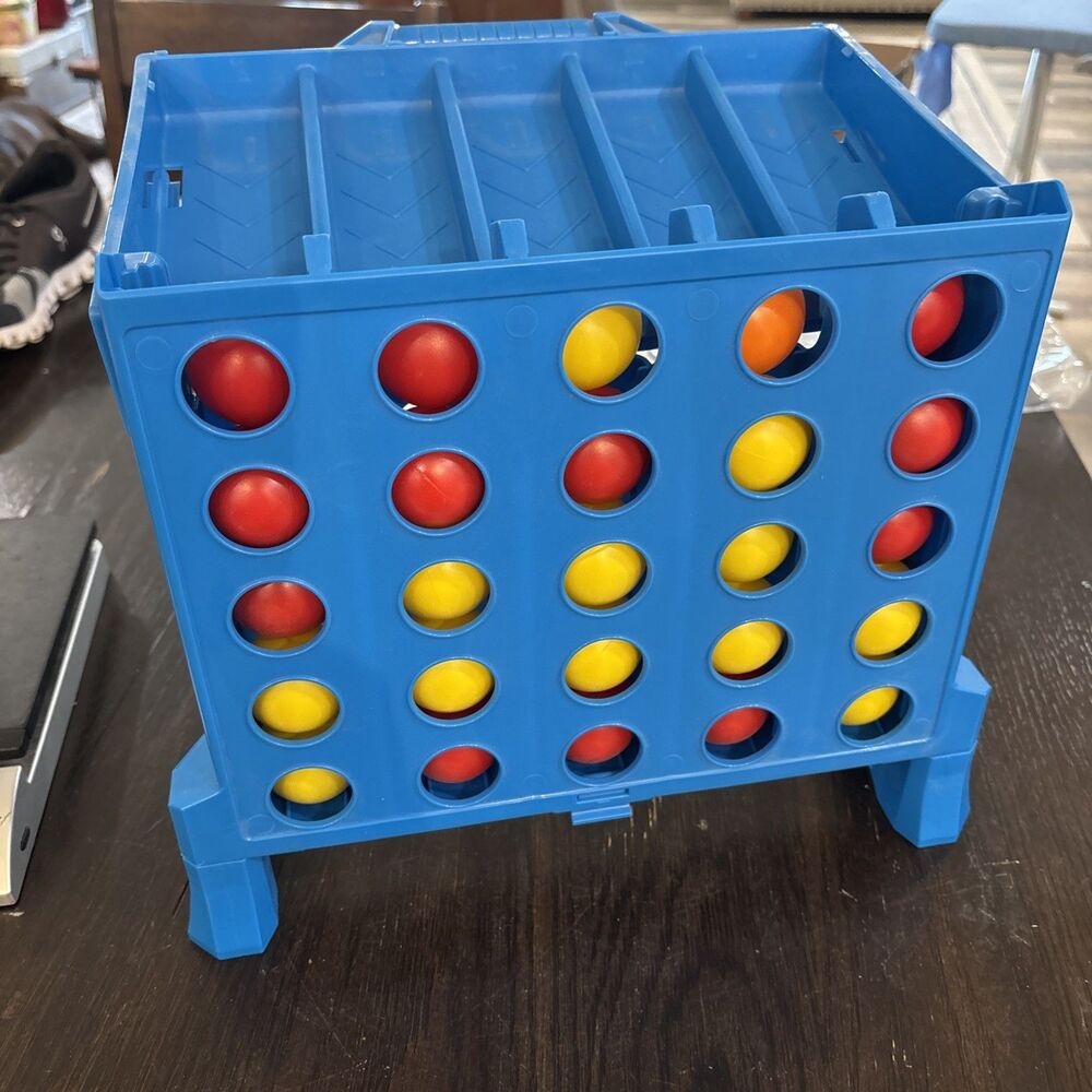Hasbro Connect 4 Shots Board Game Fun Kids Family Game Night Ping Pong Balls